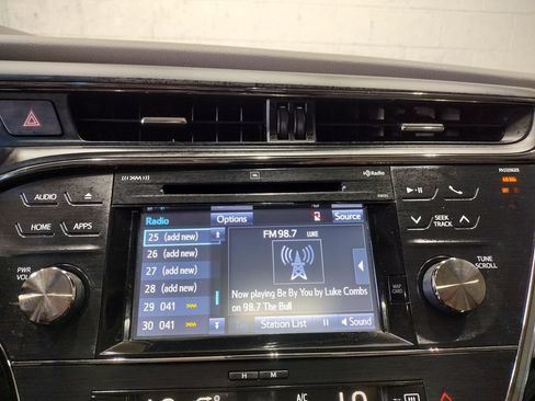 Used 2018 Toyota Avalon Limited w/ Carpet Mat Package FWD image 31
