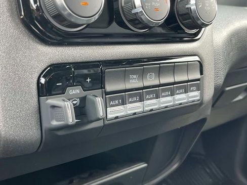 New 2025 RAM 3500 Tradesman image 14