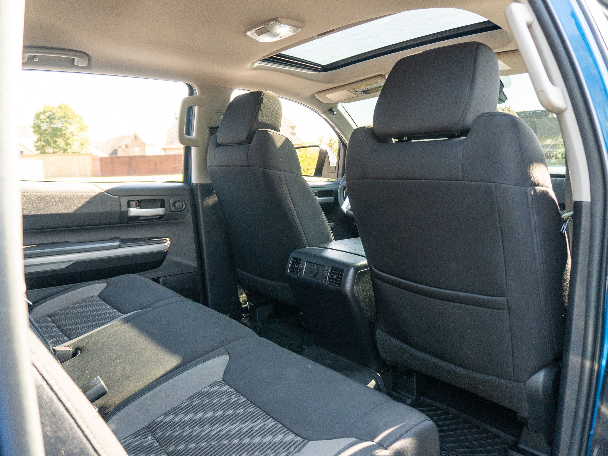 Used 2018 Toyota Tundra SR5 AWD/4WD image 15