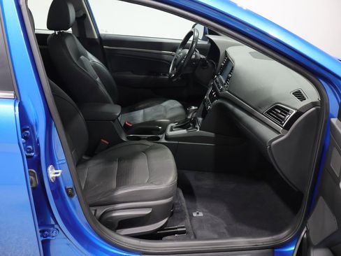 Used 2017 Hyundai Elantra Limited w/ Limited Ultimate Package 05 FWD image 24