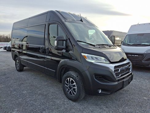 New 2025 RAM ProMaster 2500 w/ Quick Order Package 22H SLT+ image 1