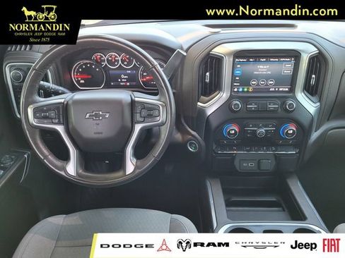 Used 2022 Chevrolet Silverado 1500 LT Trail Boss w/ Safety Package AWD/4WD image 7