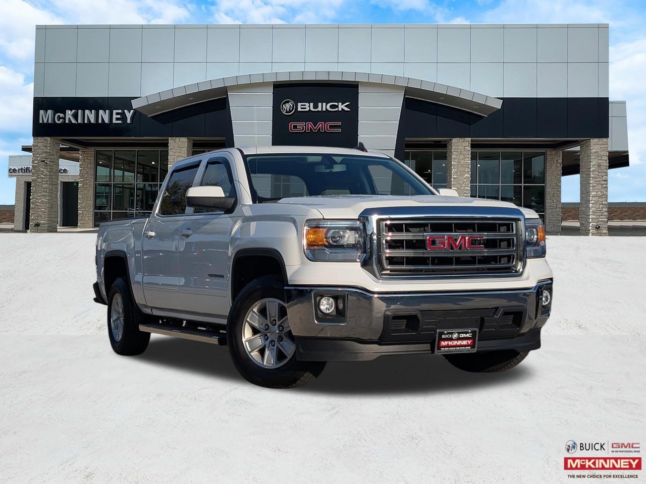 Used 2015 GMC Sierra 1500 SLE w/ SLE Value Package RWD image 1