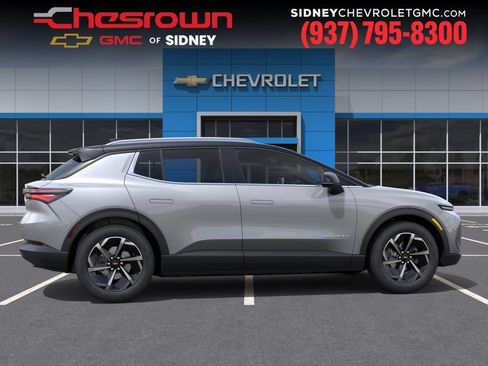 New 2026 Chevrolet Equinox EV LT AWD/4WD image 5