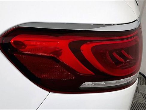 Used 2023 Mercedes-Benz GLS 450 4MATIC image 30