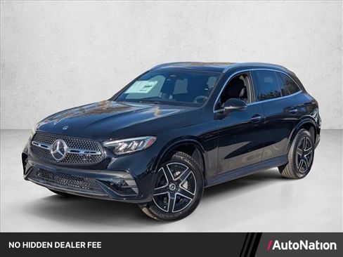Used 2026 Mercedes-Benz GLC 300 image 1