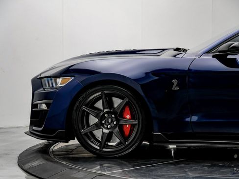 Used 2020 Ford Mustang Shelby GT500 w/ Carbon Fiber Track Pack image 6