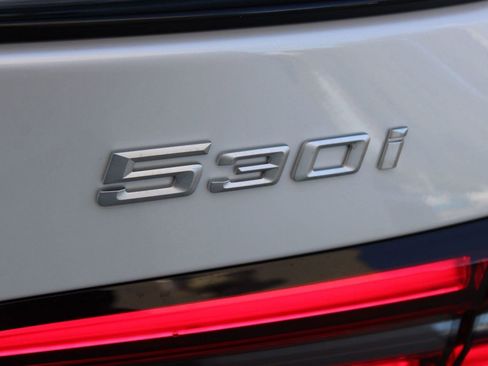 New 2026 BMW 530i w/ Executive Package image 19