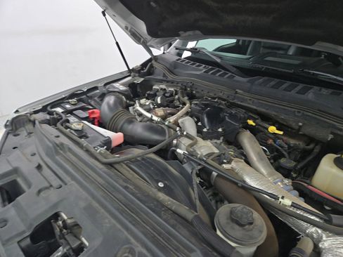 Used 2018 Ford F250 Lariat w/ Lariat Value Package image 22