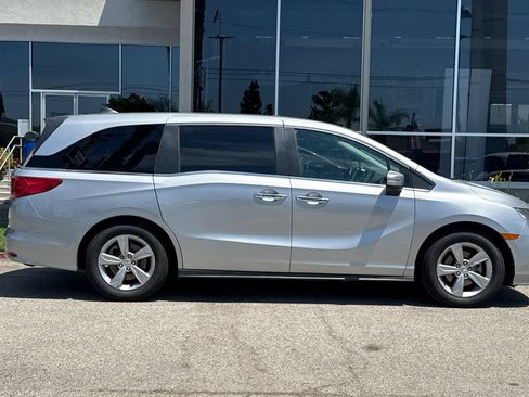 Used 2018 Honda Odyssey EX-L image 4