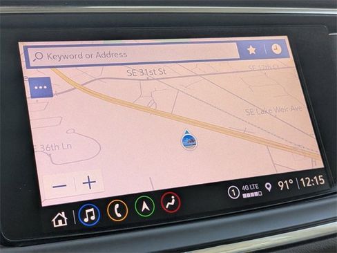 Used 2022 Buick Enclave Essence w/ Experience Buick Package image 4