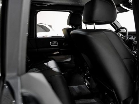 Used 2023 Rolls-Royce Cullinan Black Badge w/ Driver's Package AWD/4WD image 44