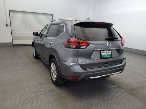 Used 2018 Nissan Rogue SV AWD/4WD image 5