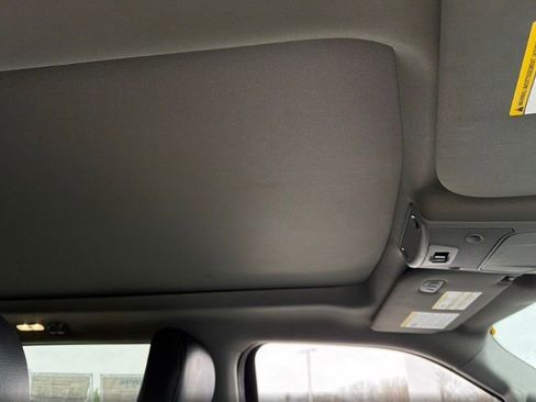 Used 2020 Ford F150 Lariat w/ Equipment Group 502A Luxury image 7