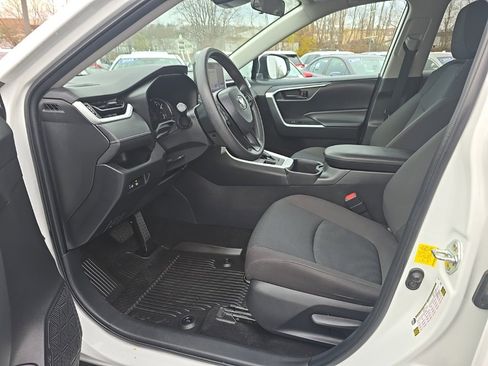 Certified 2023 Toyota RAV4 LE image 16