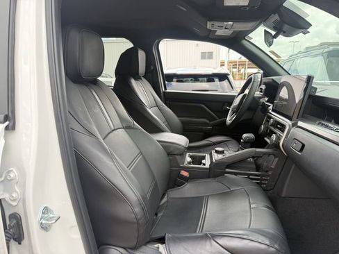 Used 2026 Toyota Tacoma TRD Sport RWD image 29