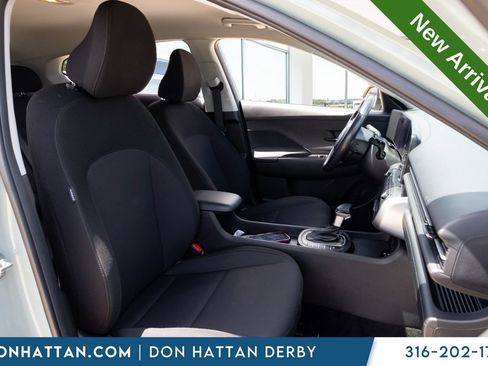 Used 2025 Hyundai Kona SEL FWD image 18