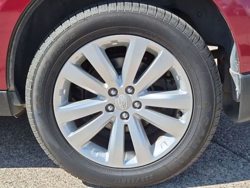 Used 2011 Subaru Forester 2.5X Limited AWD/4WD image 14