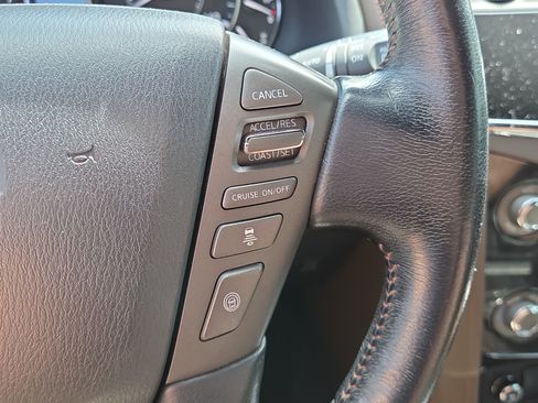 Used 2020 Nissan Armada Platinum w/ Platinum Reserve Package RWD image 17