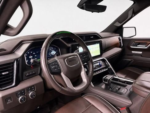 Used 2023 GMC Sierra 1500 Denali AWD/4WD image 15