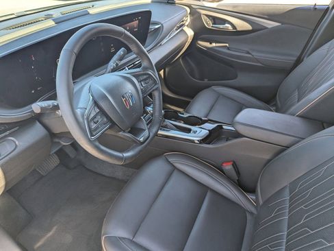 Used 2024 Buick Envista Avenir image 22