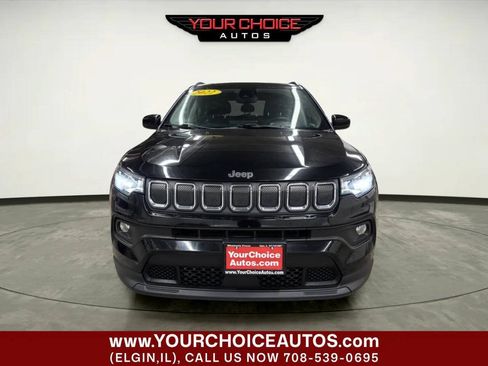 Used 2022 Jeep Compass Latitude FWD image 10