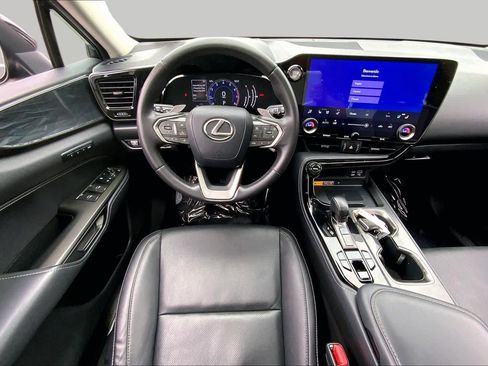 Used 2023 Lexus NX 350 AWD image 6