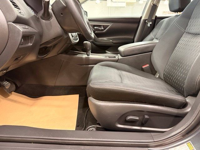 Used 2016 Nissan Altima 2.5 S w/ Power Driver Seat Package FWD image 8