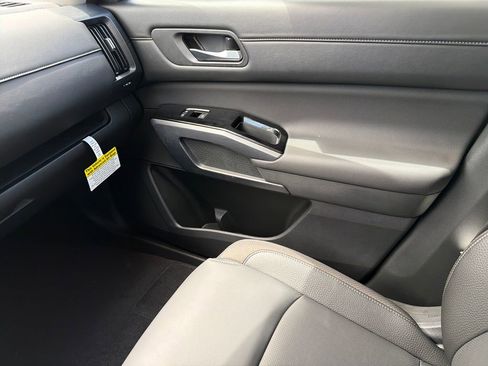 New 2026 Nissan Pathfinder SL FWD image 27