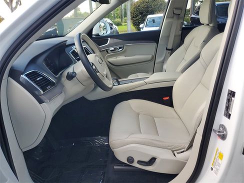 Certified 2023 Volvo XC90 B6 Plus w/ Protection Package Premier image 16