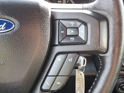 Certified 2019 Ford F150 XLT w/ Equipment Group 302A Luxury image 21