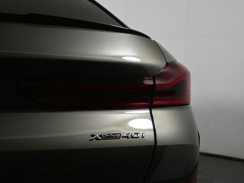 New 2026 BMW X6 xDrive40i image 13