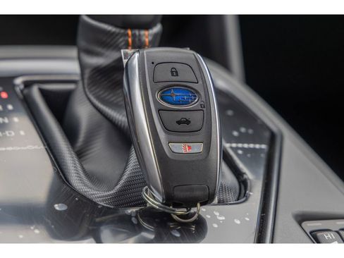 New 2025 Subaru Crosstrek 2.5i Limited w/ Crosstrek Mirror Package image 28