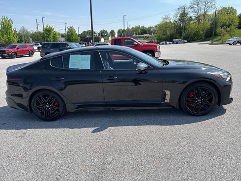 Used 2023 Kia Stinger GT2 AWD/4WD image 2