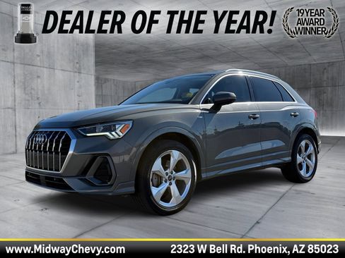 Used 2020 Audi Q3 2.0T Prestige image 1