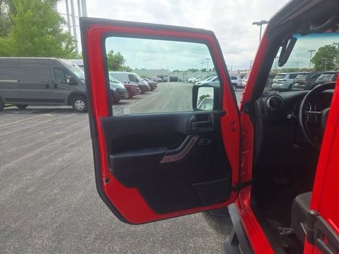 Used 2017 Jeep Wrangler Unlimited Sport w/ Quick Order Package 24S AWD/4WD image 14