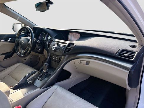 Used 2012 Acura TSX w/ Technology Package image 32