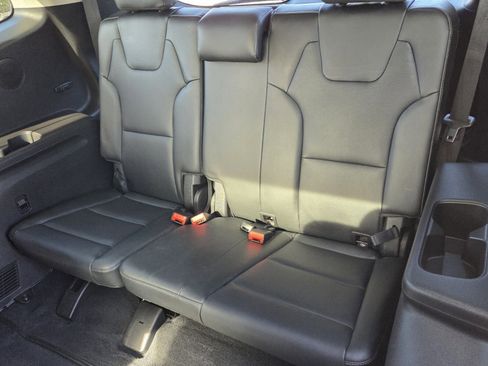 Used 2022 Kia Telluride SX w/ SX Prestige Package image 12