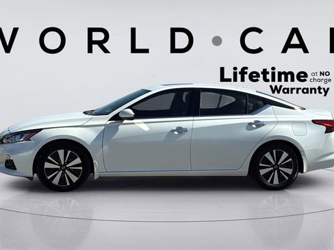 Used 2020 Nissan Altima 2.5 SV image 12