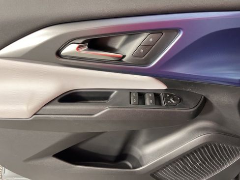 New 2026 Chevrolet Equinox EV LT image 27