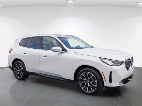 New 2026 BMW X3 xDrive30 w/ Premium Package image 12