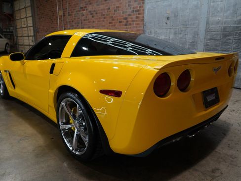 Used 2011 Chevrolet Corvette Grand Sport w/ Preferred Equipment Group image 19