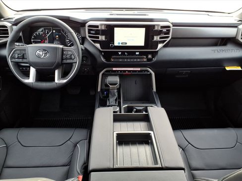 Used 2026 Toyota Tundra SR5 w/ SR5 Premium Package AWD/4WD image 9