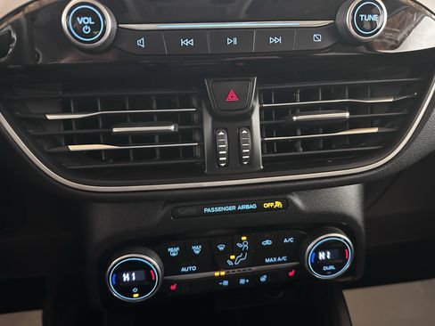 Used 2021 Ford Escape SEL image 45