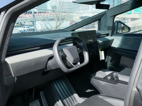 Used 2024 Tesla Cybertruck Cyberbeast image 4