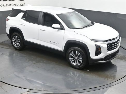 New 2026 Chevrolet Equinox LT image 26