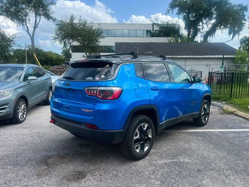 Used 2018 Jeep Compass Trailhawk w/ Leather Interior Group AWD/4WD image 5