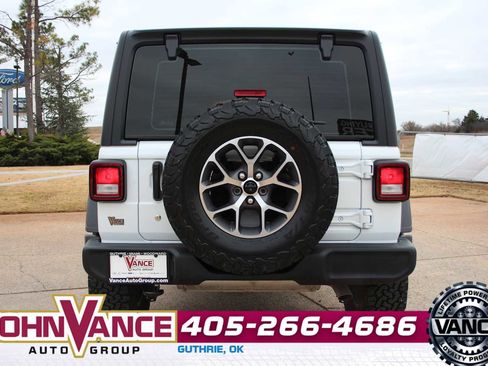 Used 2024 Jeep Wrangler Sport image 9