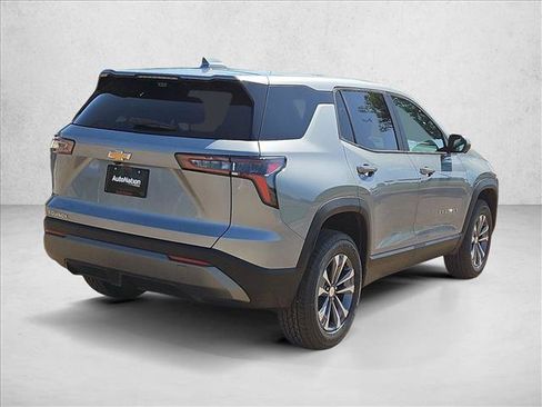 New 2027 Chevrolet Equinox LT w/ Safety and Technology Package FWD image 2