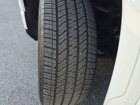 Certified 2022 GMC Sierra 1500 Denali image 32